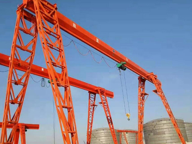 MH型電(dian)動葫蘆門式(shì)起重機