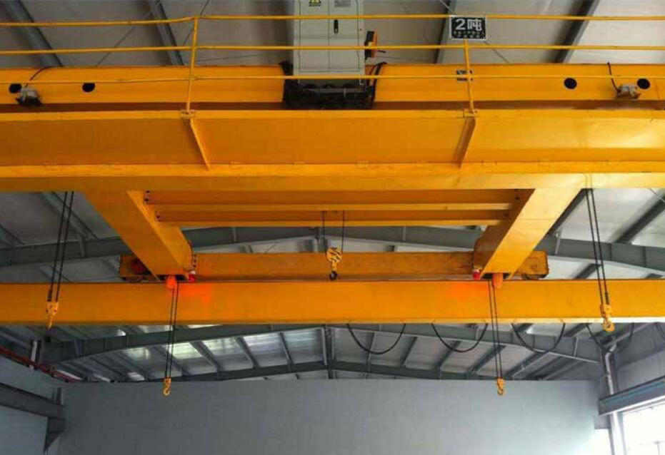 LHE型電動葫蘆(lu)雙梁橋式起重機(jī)