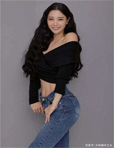 红梅花开