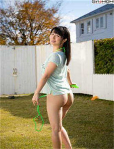 夺命蜂巢