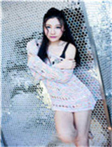 房奴试爱视频播放-动漫美女无衣